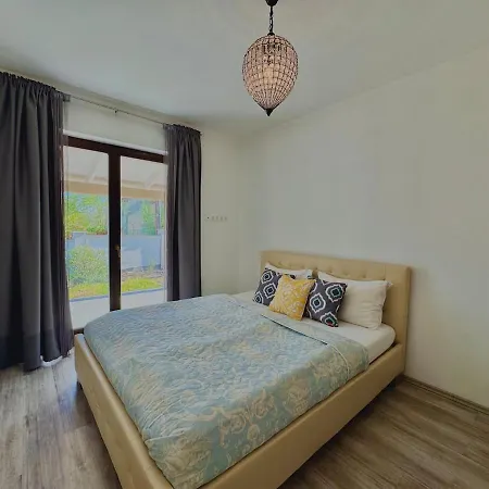 Azur - Panoramic Escape Balatonalmadi
