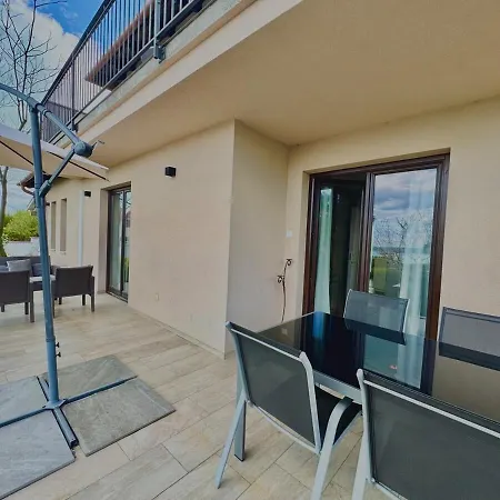 Azur - Panoramic Escape *