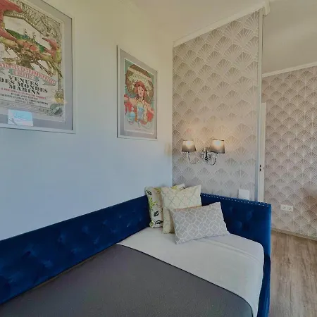 Azur - Panoramic Escape