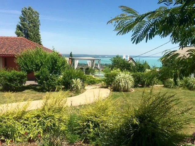 Azur - Panoramic Escape *