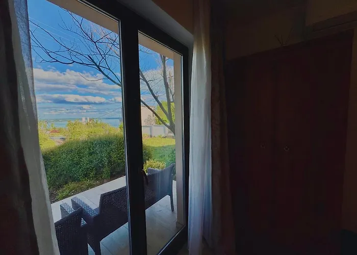 Azur - Panoramic Escape Villa