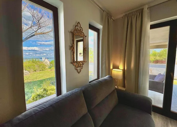 Azur - Panoramic Escape Villa