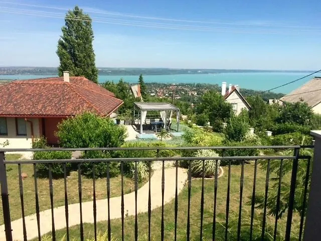 Azur - Panoramic Escape