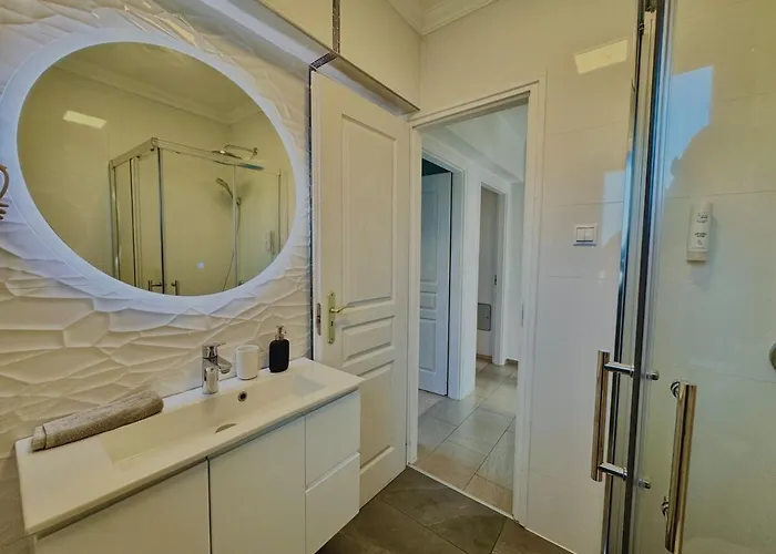 Villa Azur - Panoramic Escape Balatonalmadi