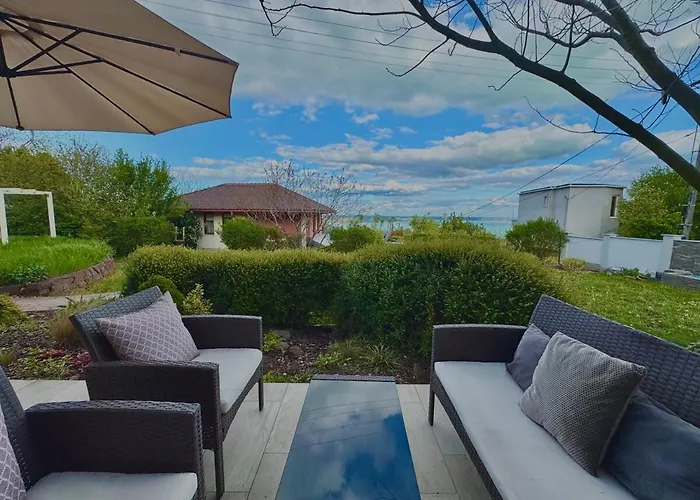 Azur - Panoramic Escape